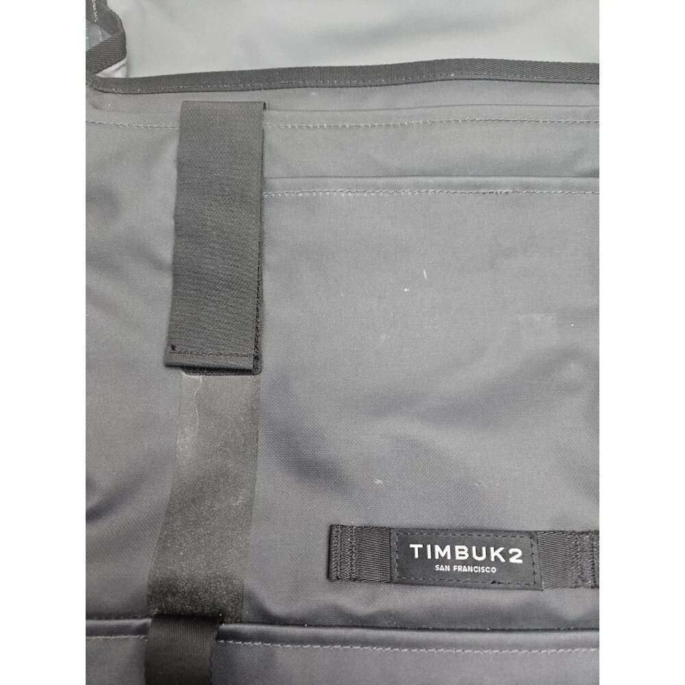 Timbuk2 San Francisco Closer Laptop Messenger Bag Metal Buckles Black/Gray